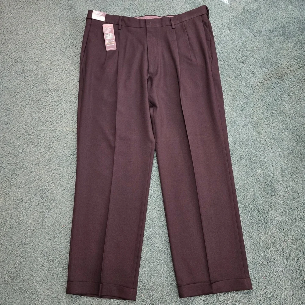 Haggar Mens Premium Comfort Pleated Dress Pants 40x30 Dark Brown Classic Fit NWT